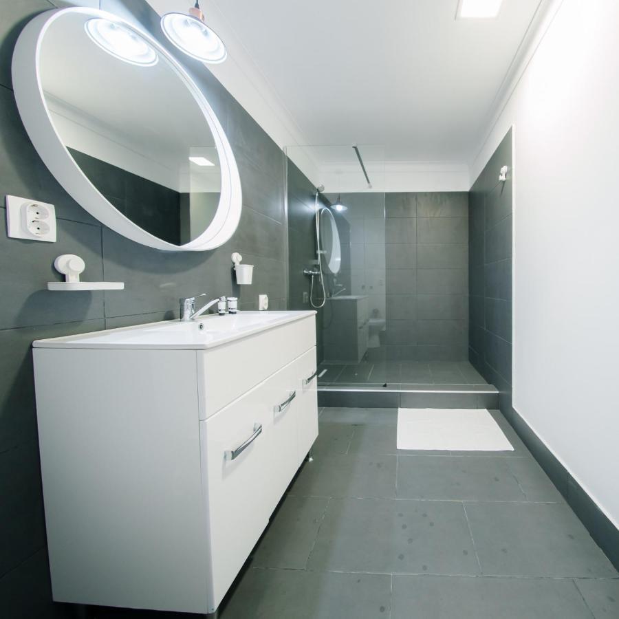 Mavie Apartment Boutique Bukarest Exterior foto